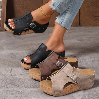 👡 Γυναικεία πέδιλα με ανοιχτή μύτη και σφήνα τακούνι ✨